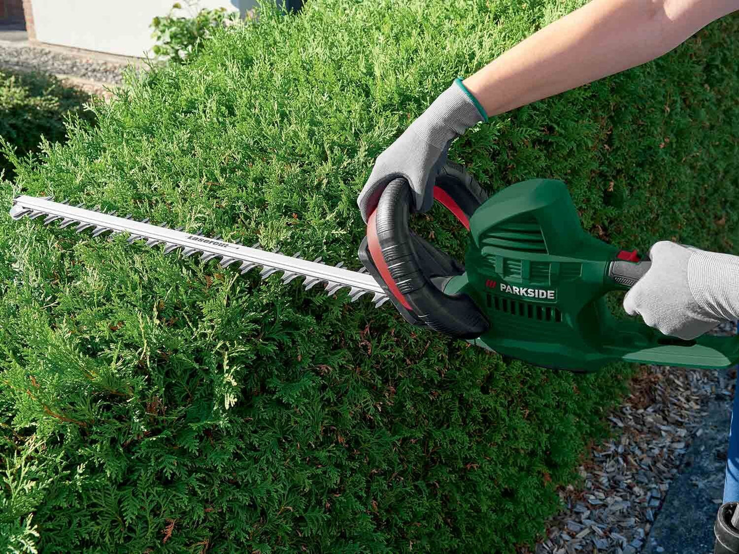 Taille-haie électrique 650 W